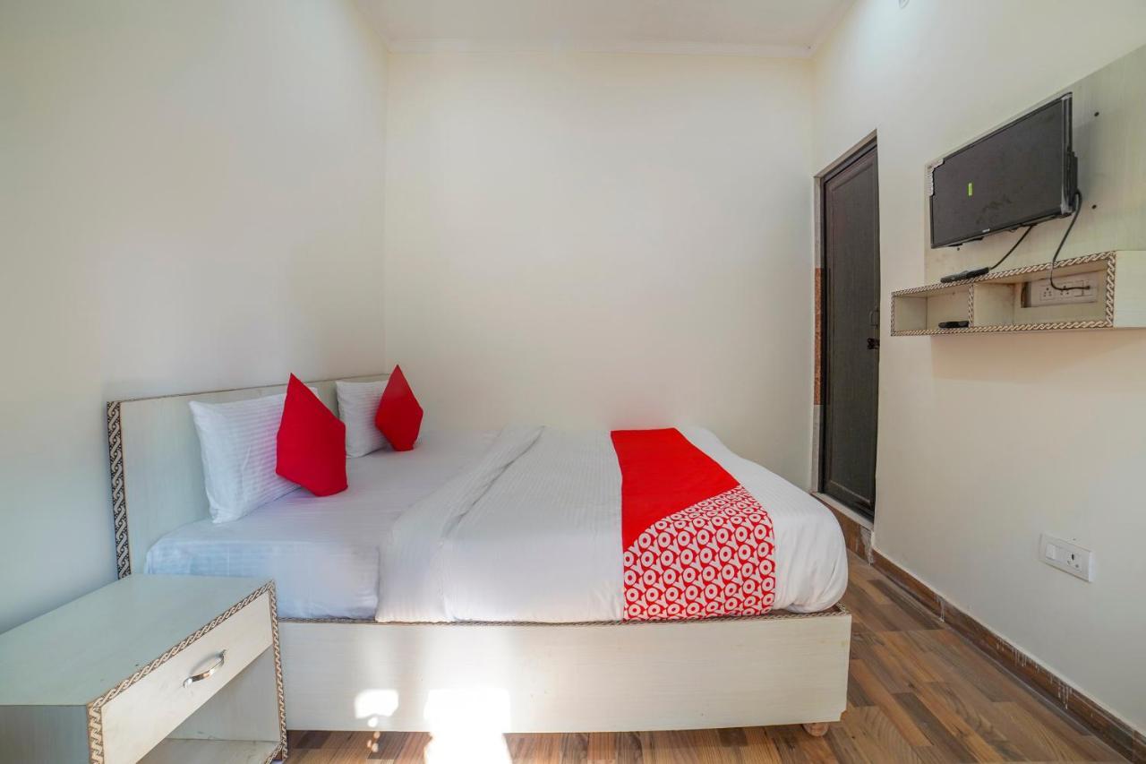 Oyo 67163 Anantham Residency Hotel Narendra Nagar Exterior foto